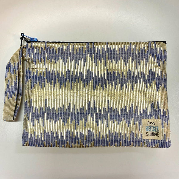 Flat <br/> Pouch <br/> Bolivar