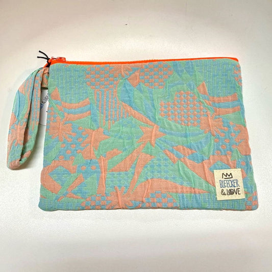 Flat Pouch <br/> Cocktail