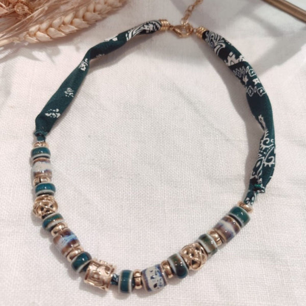 Necklace <br/> Ceramic <br/> Green Golden