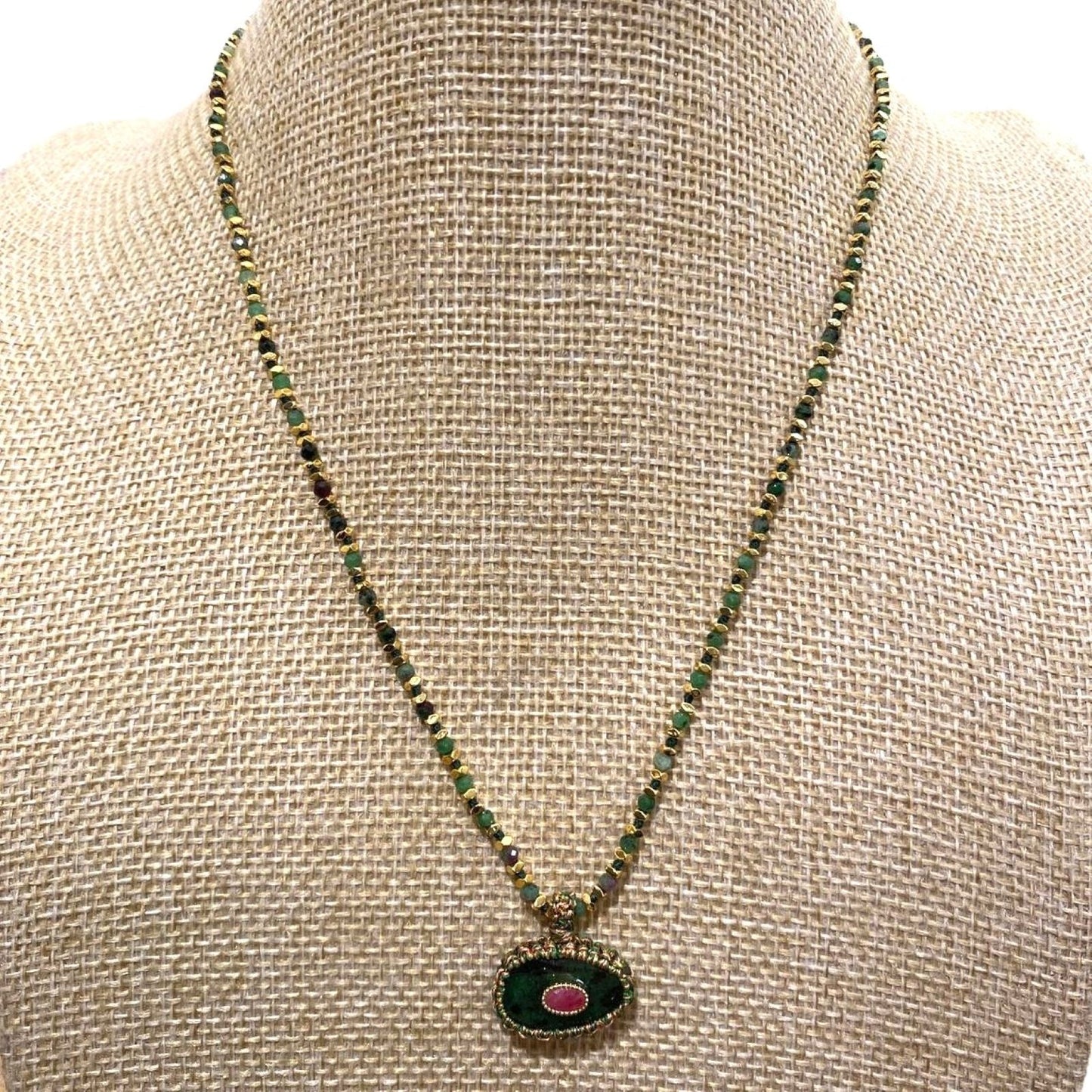 Braided & Oval Teardrop <br/> Beaded Wire Necklace Rock A