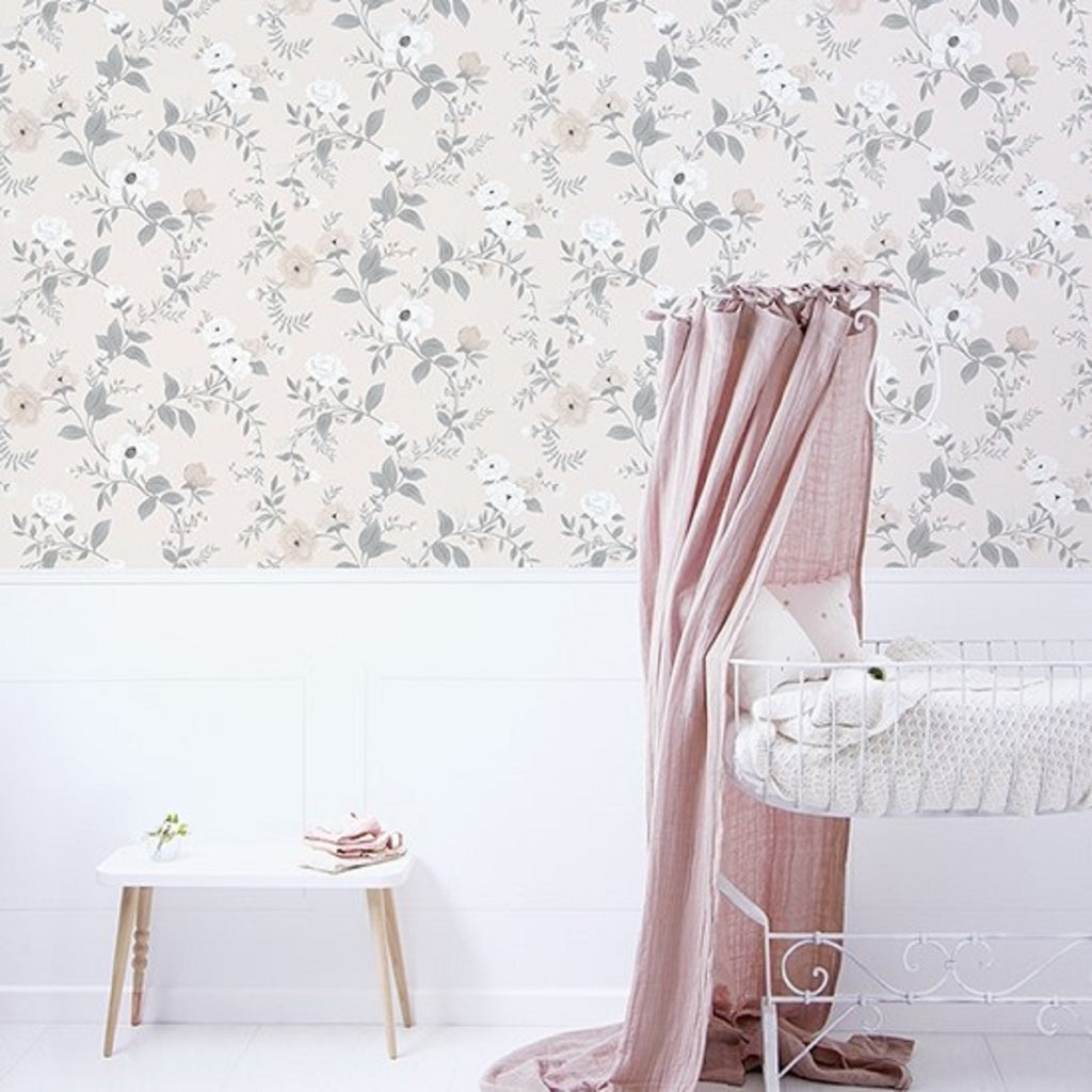 Material: non-woven wallpaper