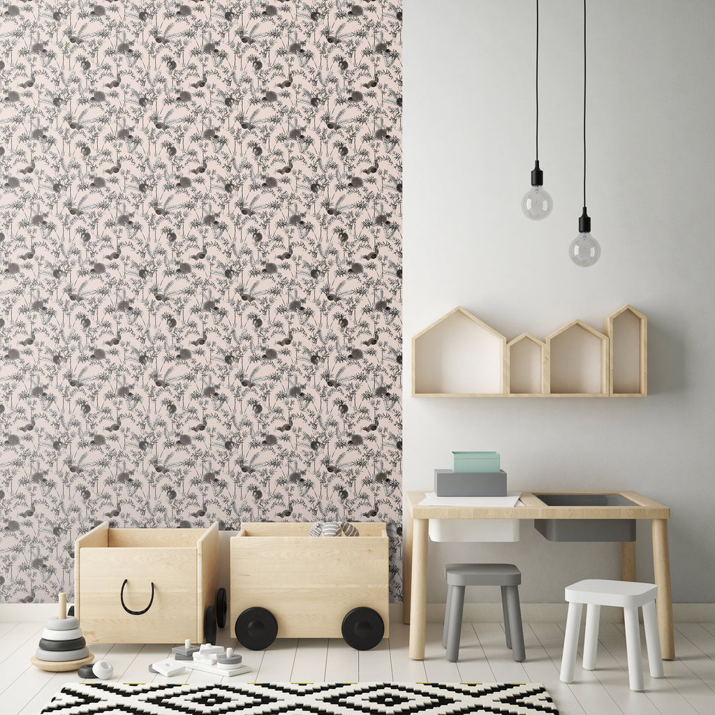 Non-woven wallpaper