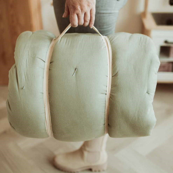 Snuggle me organic shop bloom