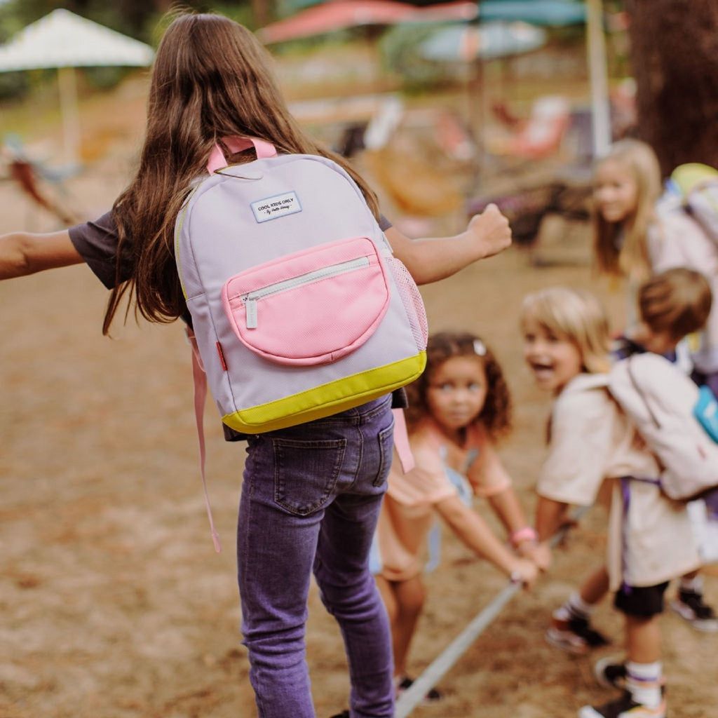 Backpack Mini Mouse for kids.