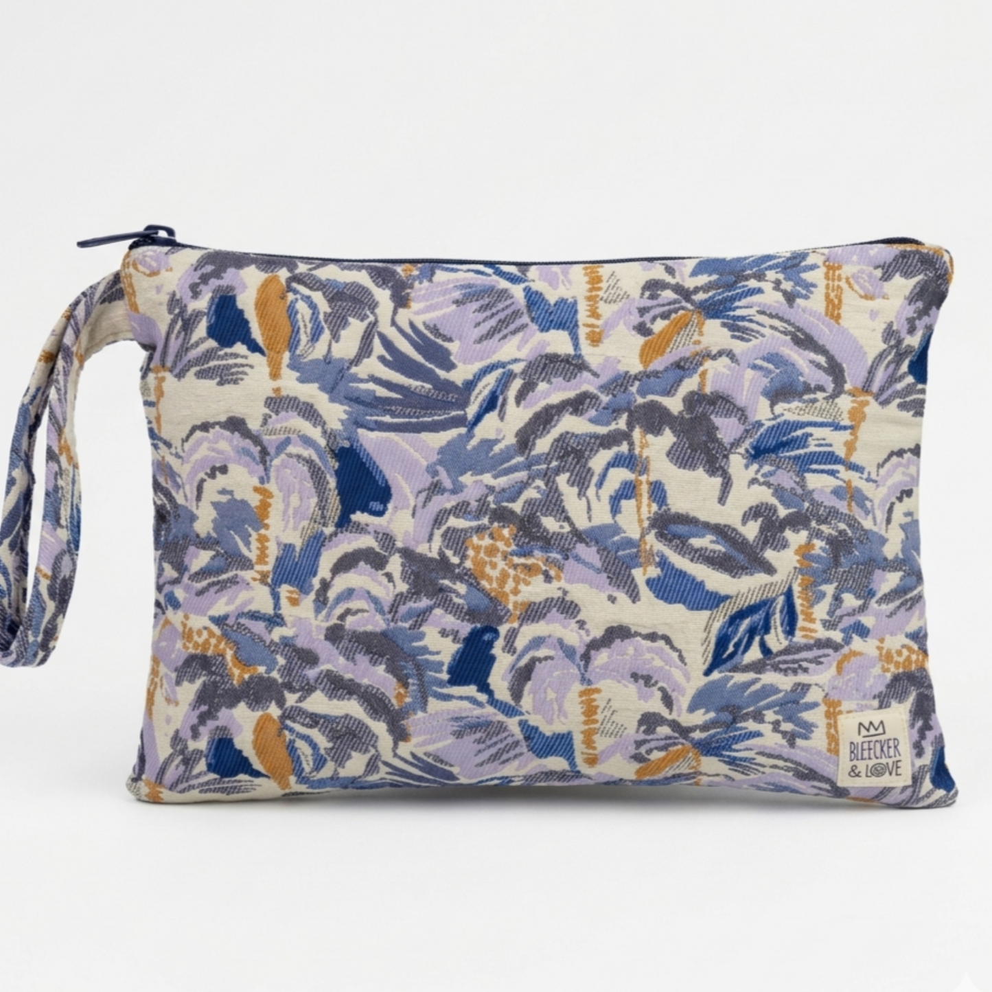 Flat Pouch <br/> Bongo