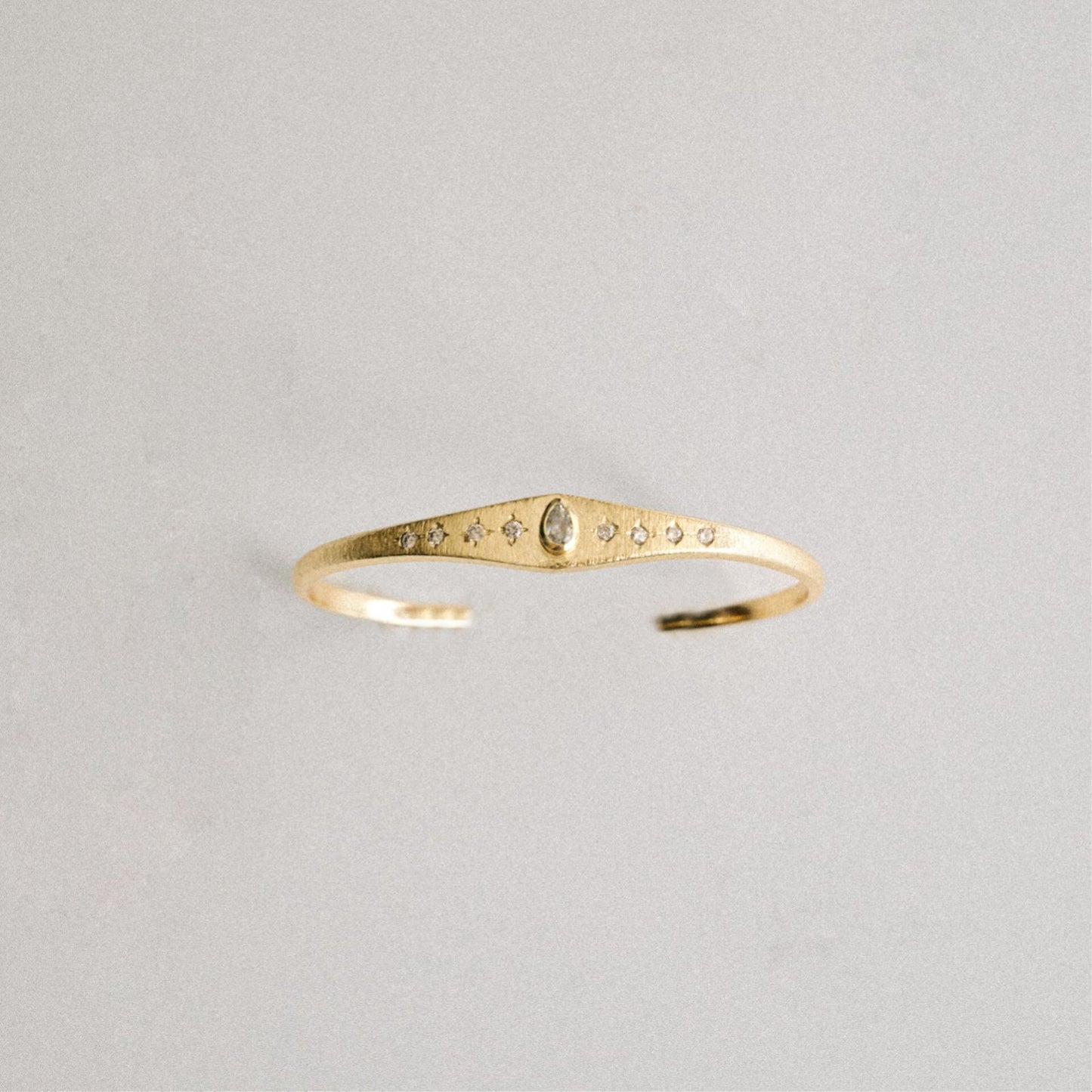 Galaxia Crystal <br/> Bracelet