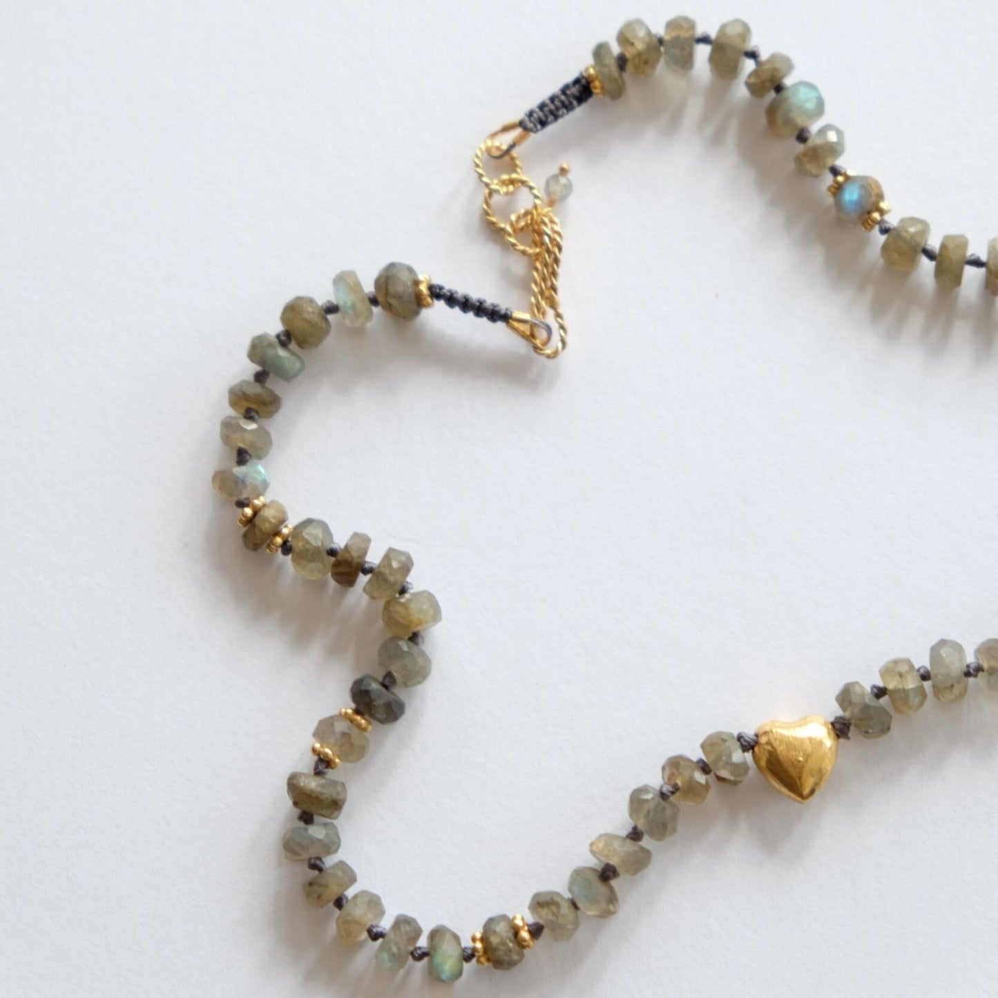 Visna Small Heart <br/> S Necklace Labradorite