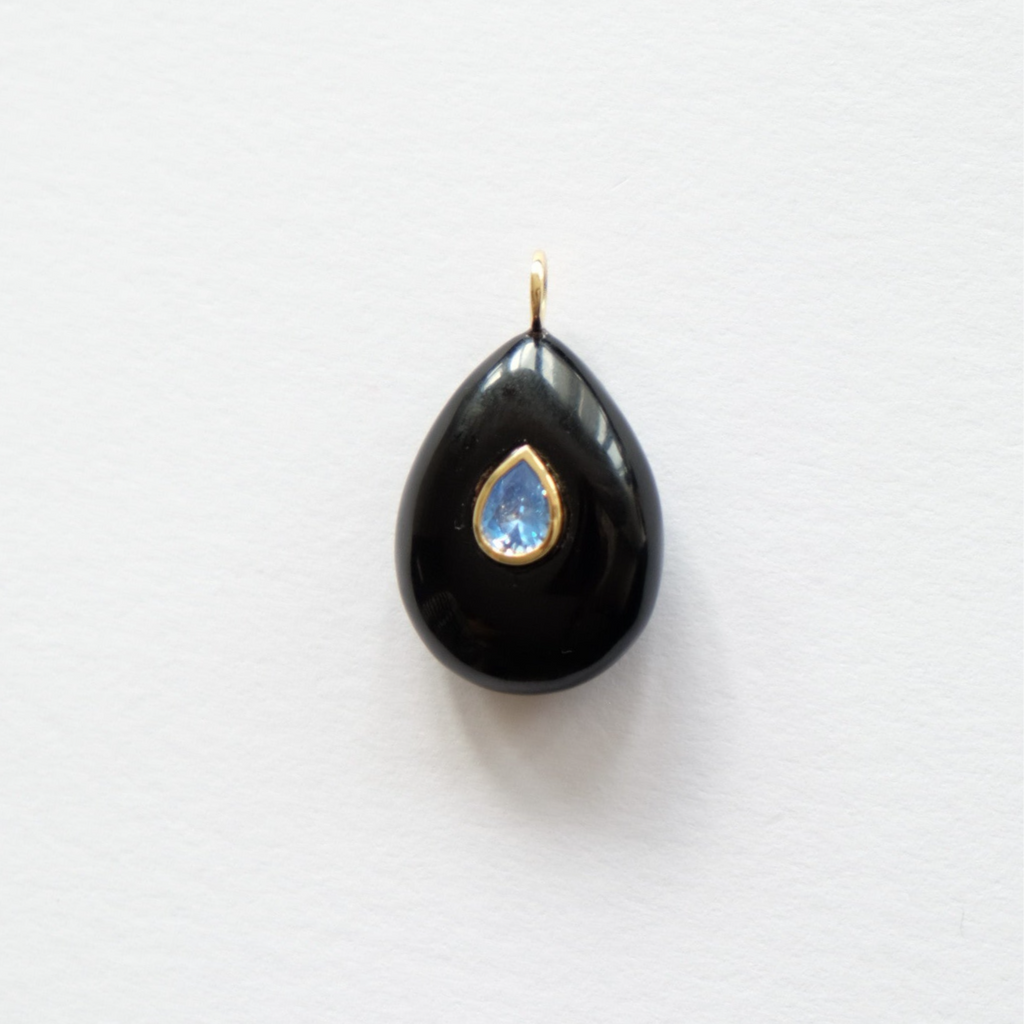 Lena <br/> Pendant <br/> Black Onix