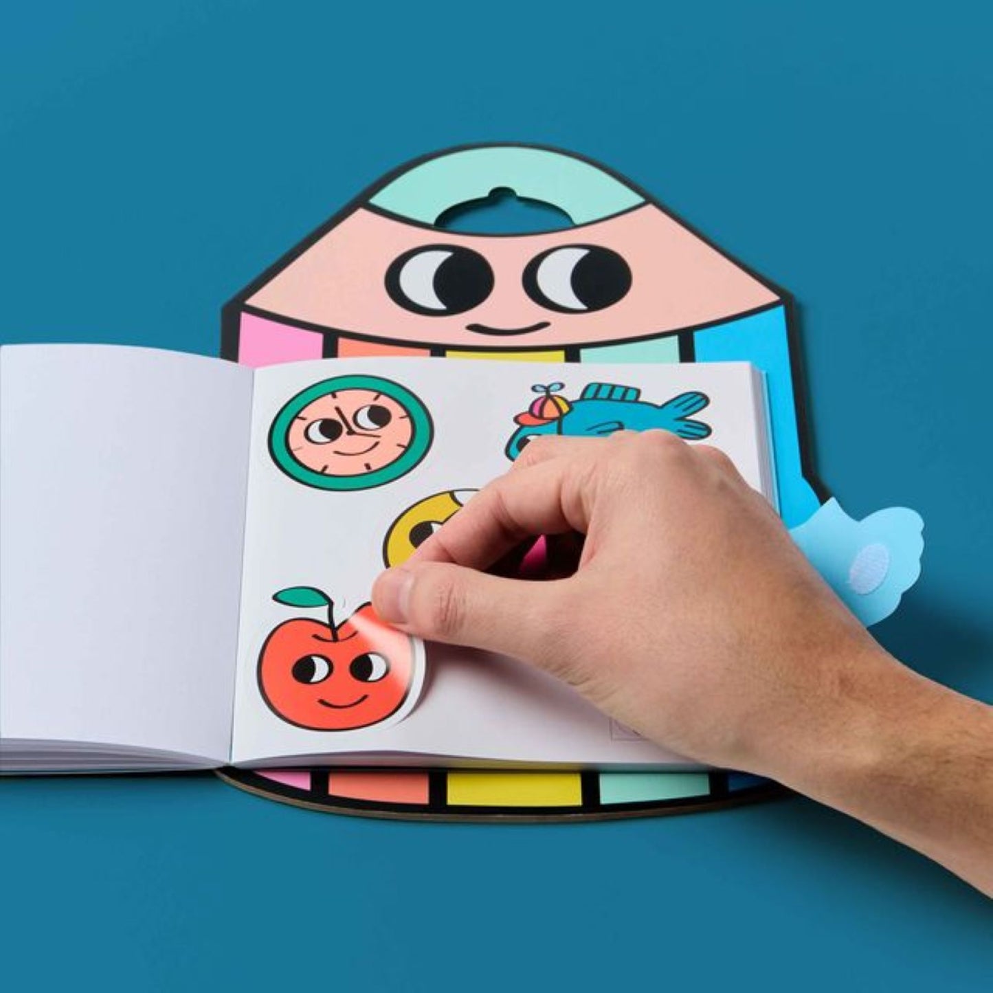 Montessori Stickers Book <br/> Shapes