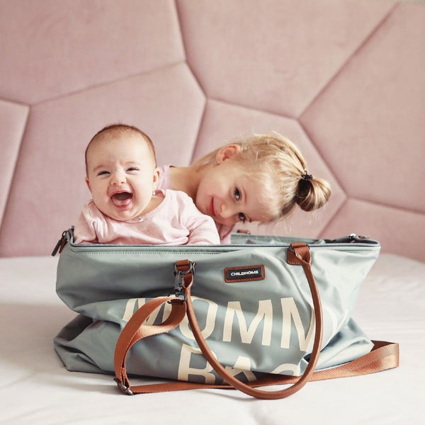 The one and only original Mommy Bag with Belgian design since 2016