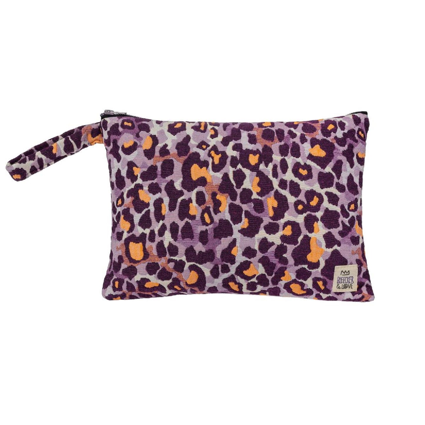 Available in 2 sizes