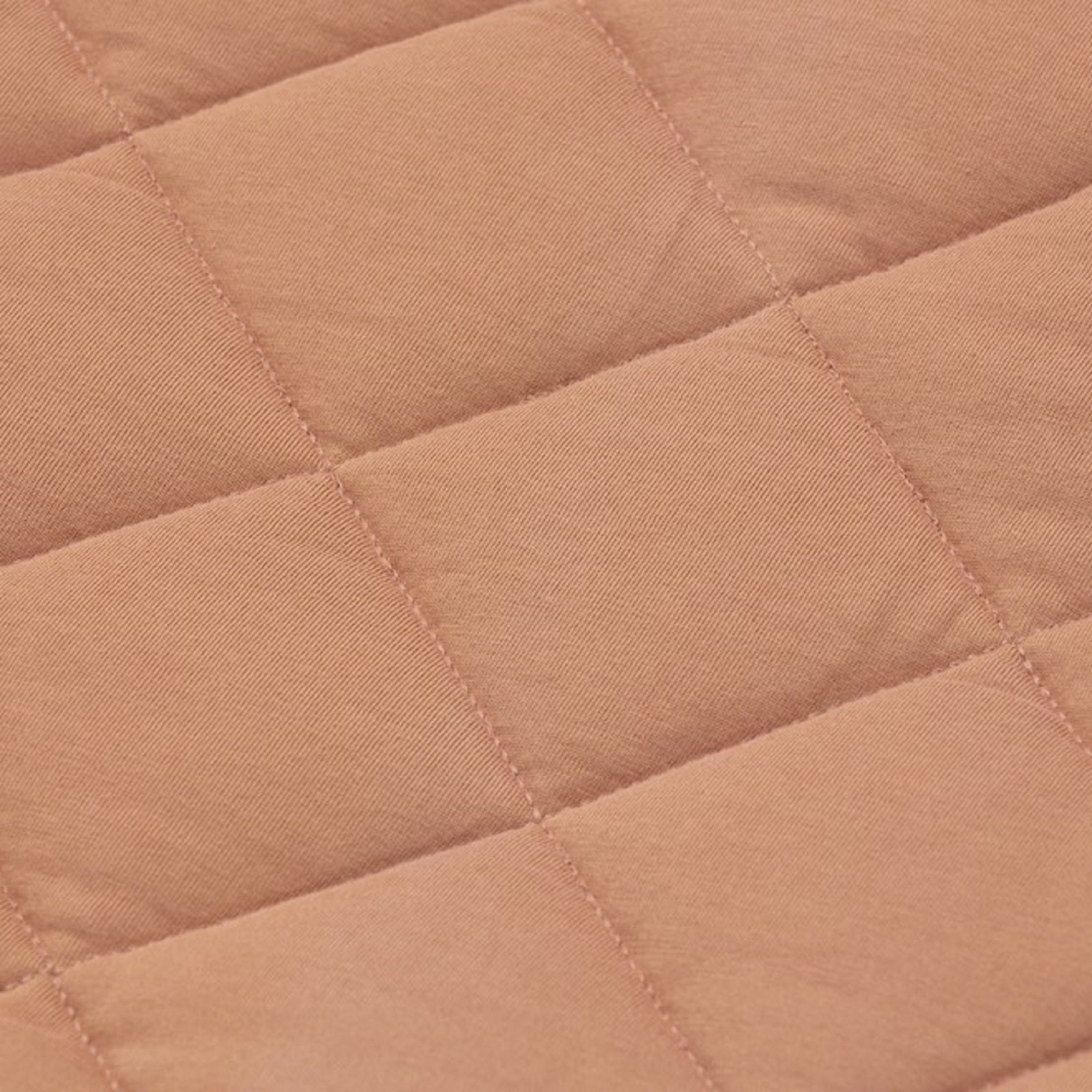 diamond stitching on the outside