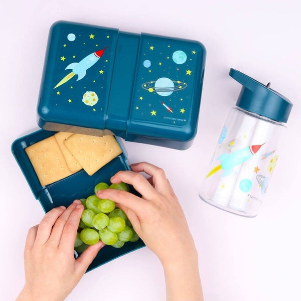 Space designed lunch box