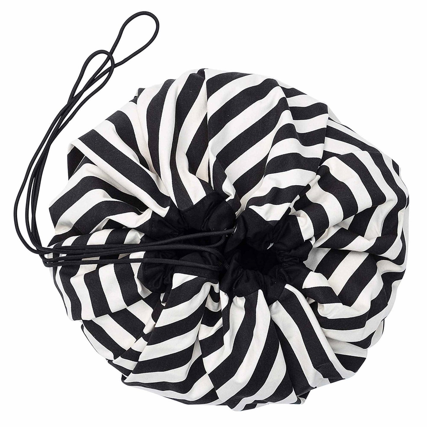Diameter 140 cm.